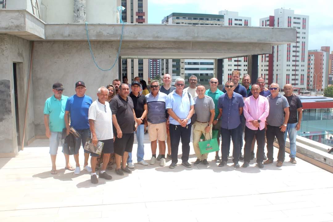 Clube dos Oficiais comemora 60 anos de fundação com café da manhã na sede de João Pessoa